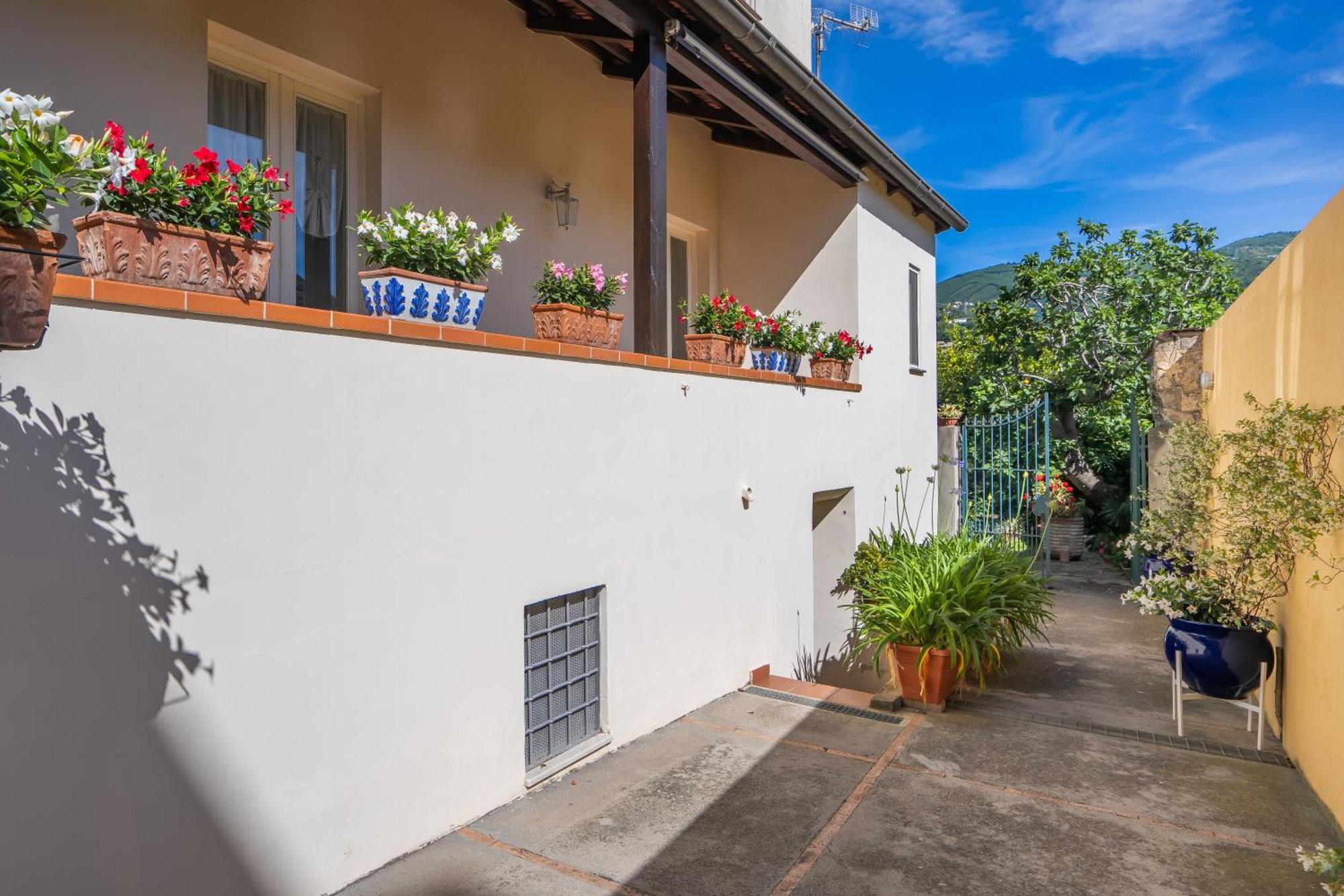 Casa Assunta B&B Vico Equense Exterior photo